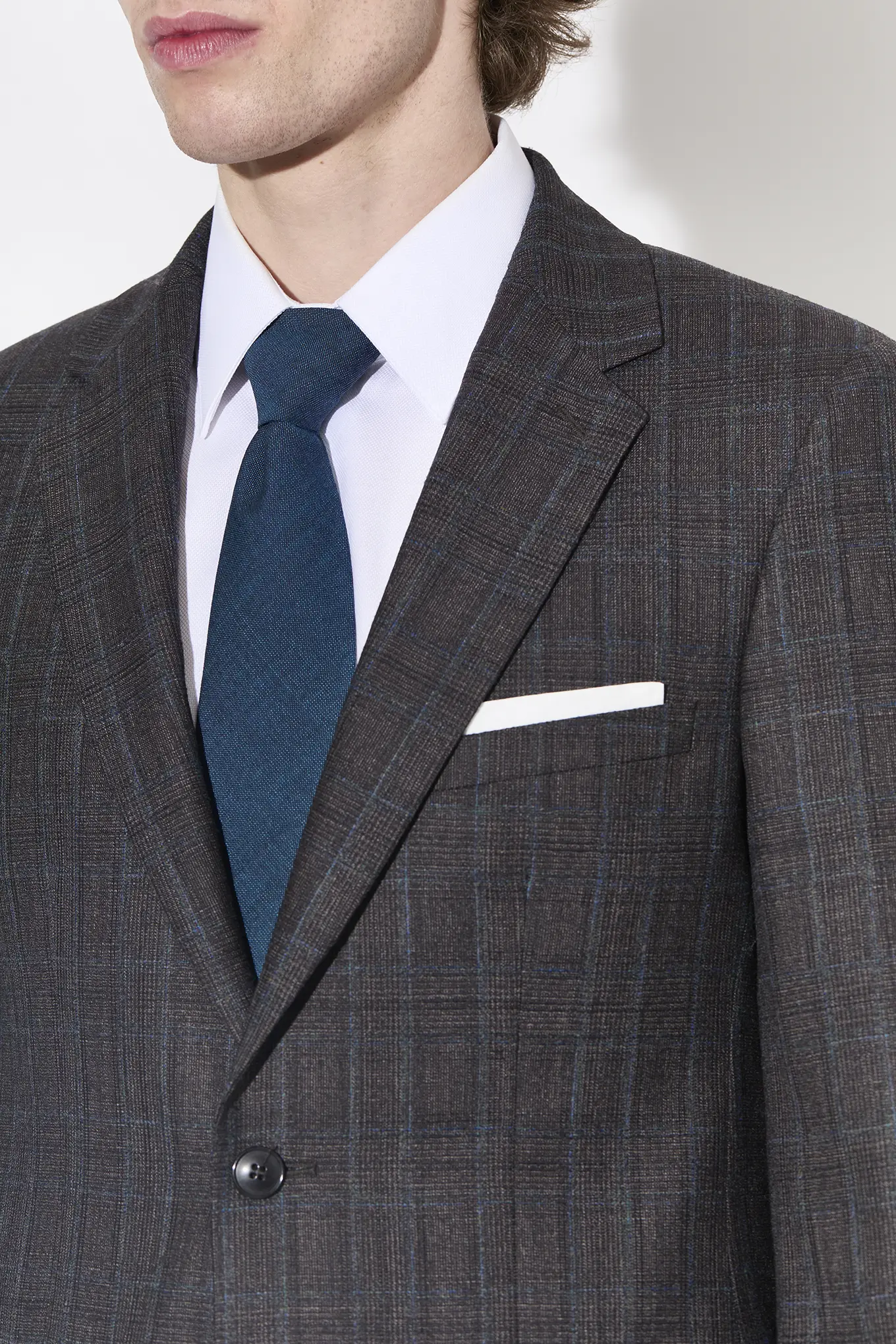 james-costume-sur-mesure-prince-de-galles-gris4