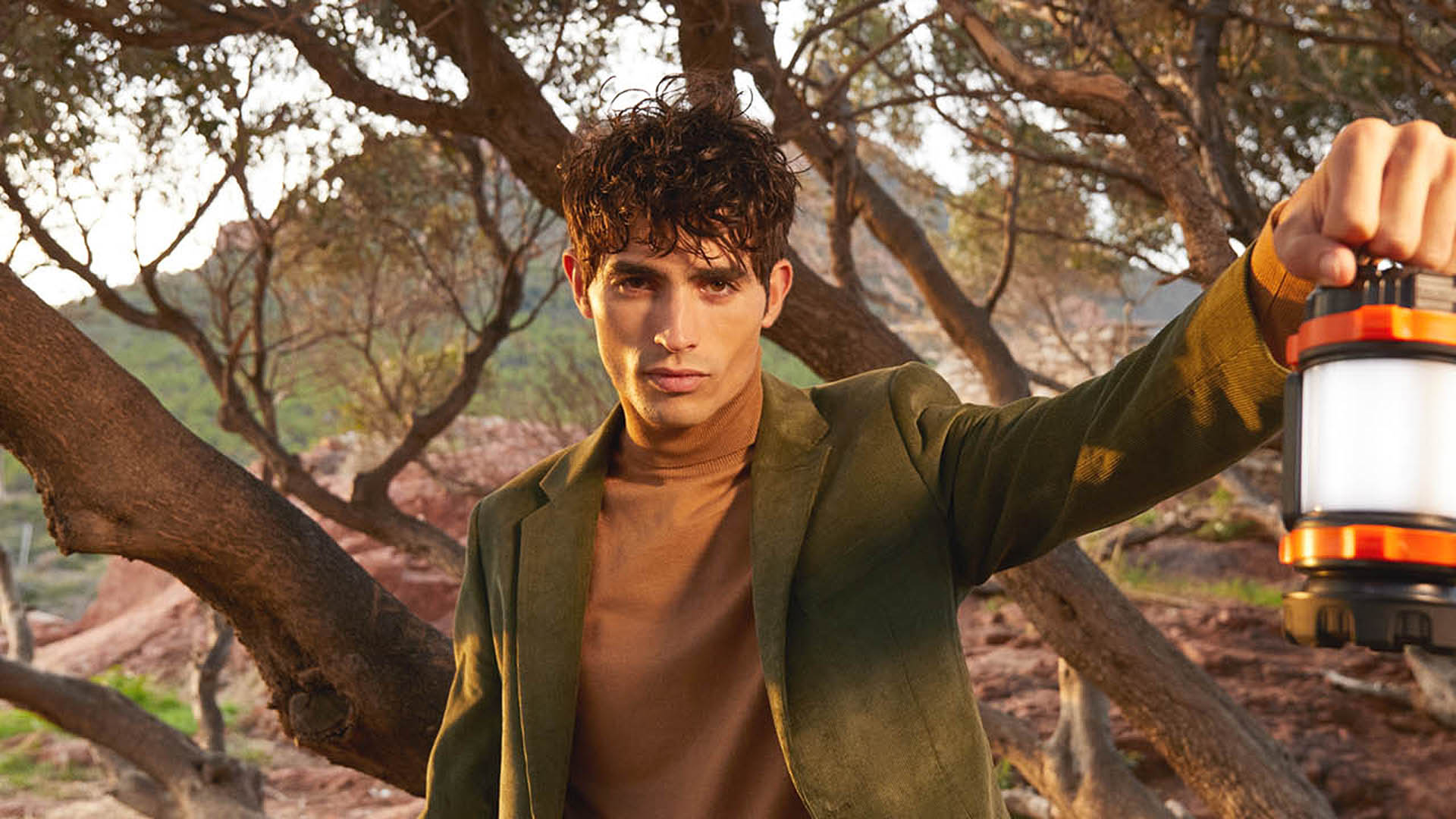 EUGENE-costume-sur-mesure-velours-lapieceur4-