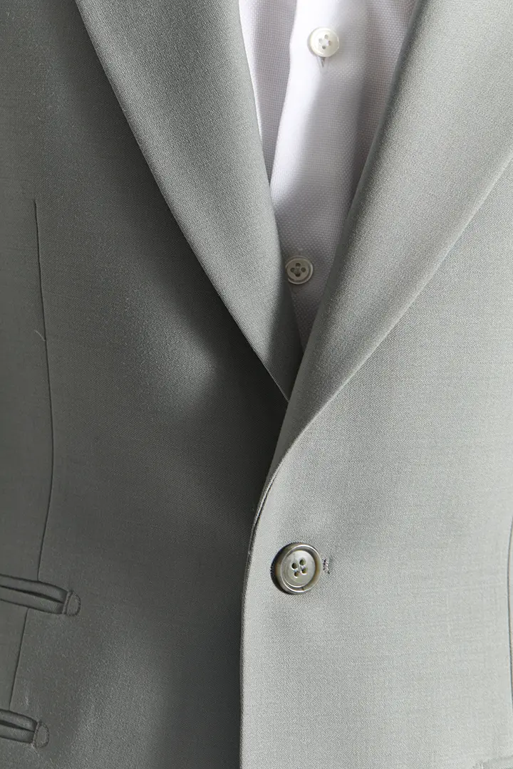 lapieceur-costume-detail-4