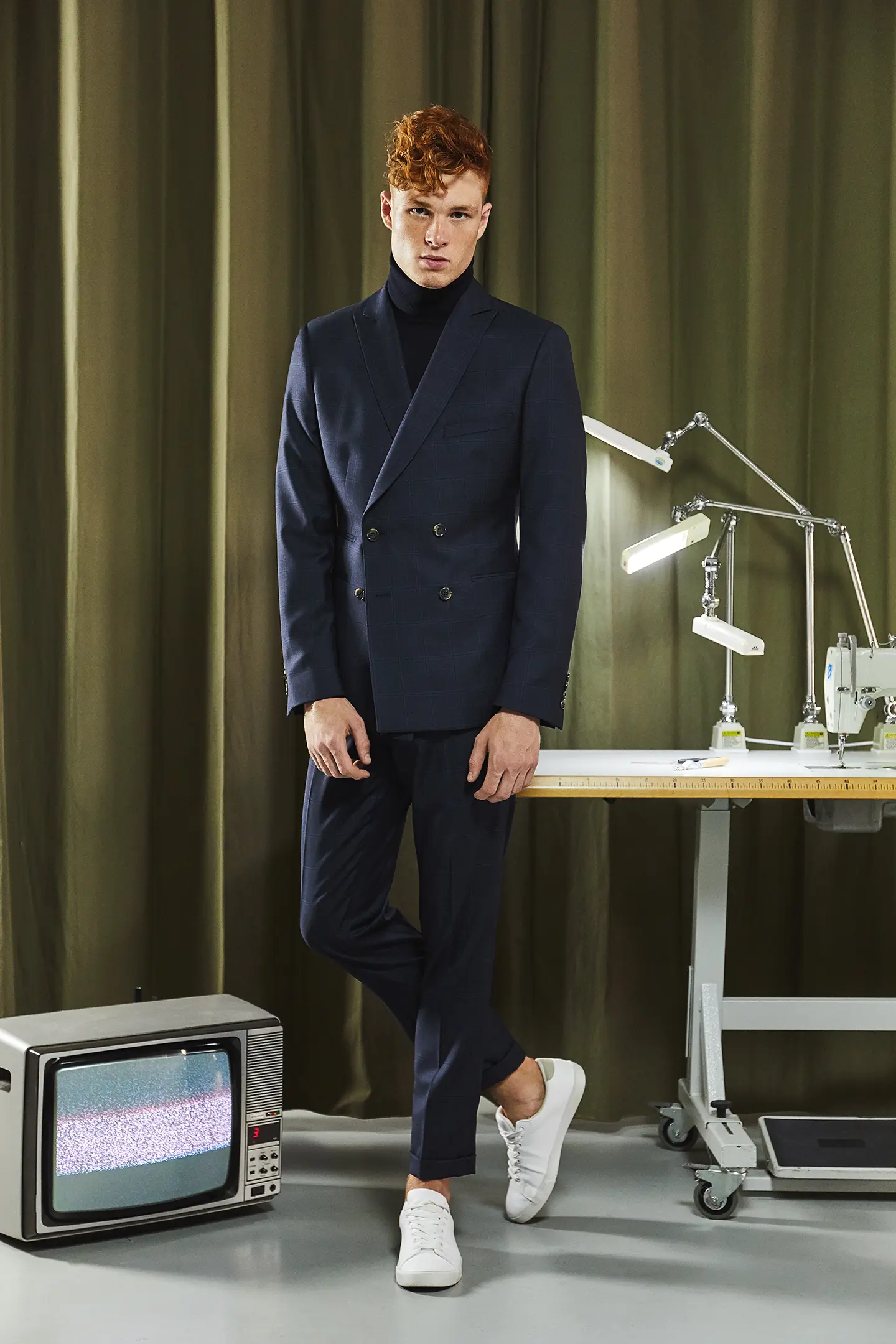 REN costume bleu carreaux lapieceur