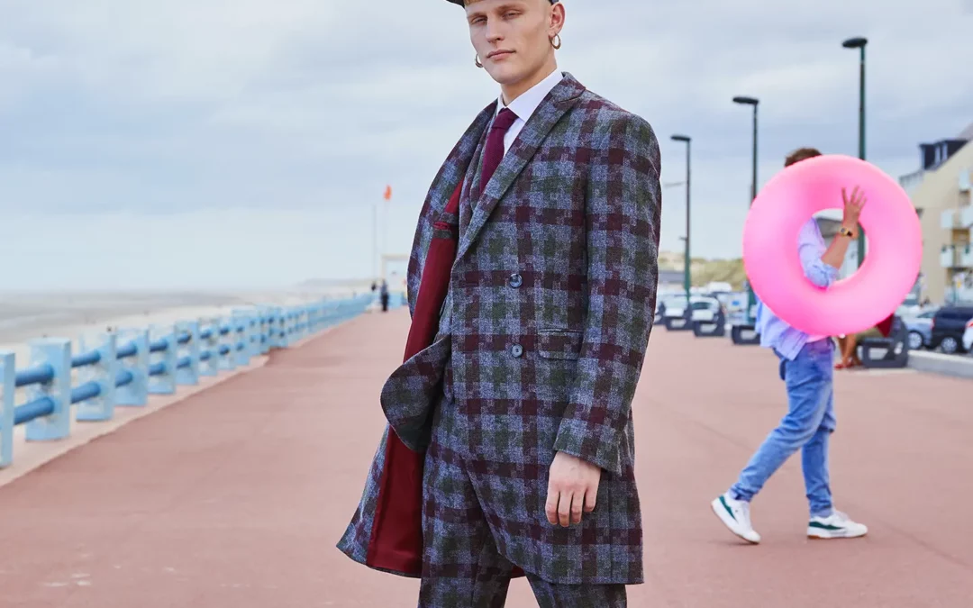 HELMUT – Manteau sur mesure en Tweed de laine gris à motifs pieds de coq bordeaux et kaki